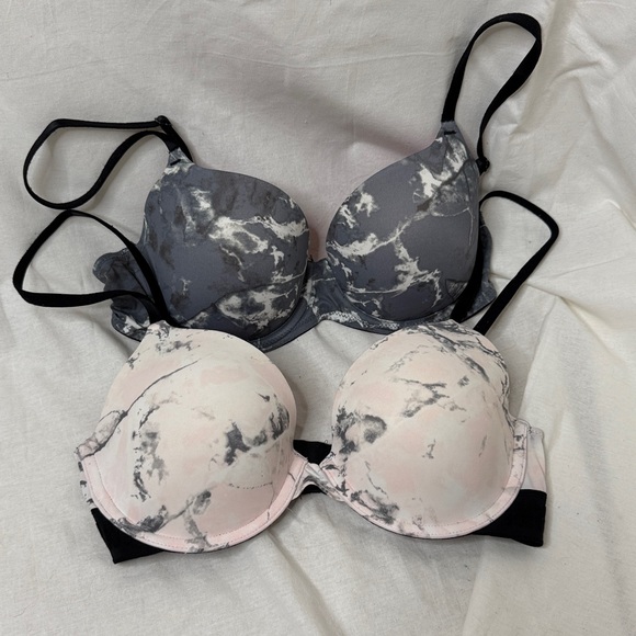 LOT Victorias Secret PINK Lightly Lined T-Shirt Bra 34C - Picture 6 of 14